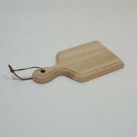 カッティングボード　チーズ