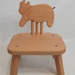 子供椅子　牛