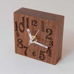 キューブ置時計